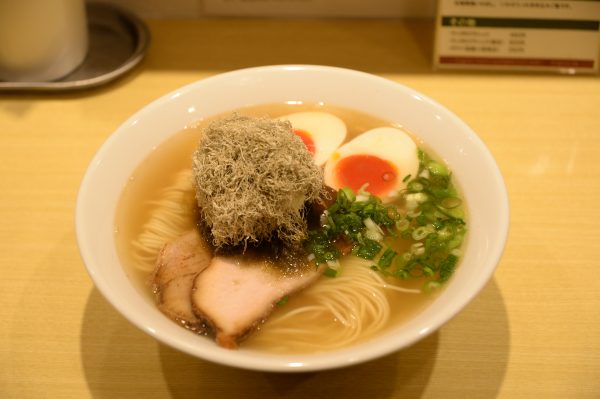 ラーメン（800円）+がごめ昆布（150円）+マキシムこいたまご（150円）